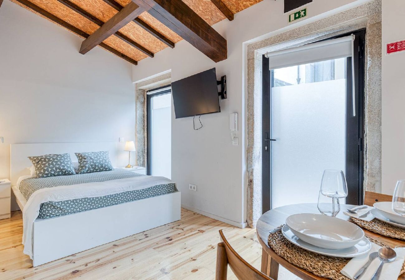 Studio in Porto - BF - Anexo